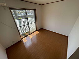 東急世田谷線 上町駅 徒歩4分の賃貸アパート 1階1Kのリビング/ダイニング