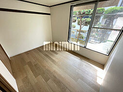 バルコン・ソレール 1階1DKのリビング/ダイニング