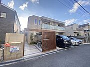 レジデンスシーズ2 2階 築6年の賃貸物件