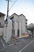 夙川駅より徒歩9分 築41年2ヶ月 3階建の賃貸物件