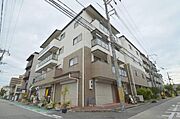 西宮駅より徒歩5分 4階 築30年7ヶ月の賃貸物件