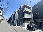 Garage.R 3階 築3年11ヶ月の賃貸物件