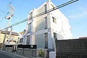 芦屋川駅より徒歩1分 2階 築36年4ヶ月の賃貸物件