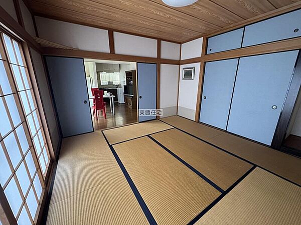 和室は8帖で広々としています