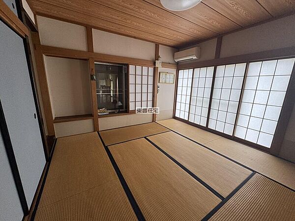 家族で布団を並べて敷けますね