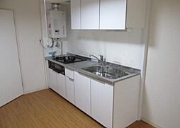 京王線 布田駅 徒歩4分の賃貸マンション 4階2DKのリビング/ダイニング