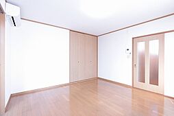 JR総武本線 船橋駅 バス8分 三軒家停下車 徒歩3分の賃貸アパート 1階1Kのリビング/ダイニング