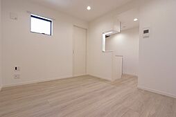 JR武蔵野線 市川大野駅 徒歩5分の賃貸アパート 1階1LDKのリビング/ダイニング