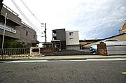 鴻池新田駅より徒歩22分 1階 築1年8ヶ月の賃貸物件