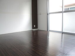 アージェントコート 2階1Kのリビング/ダイニング