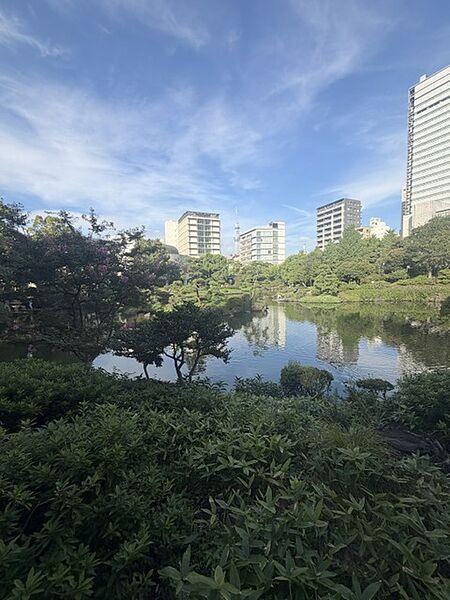 旧安田庭園　徒歩5分　