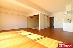 ヴィラージュ歌里 3階2LDKのリビング/ダイニング