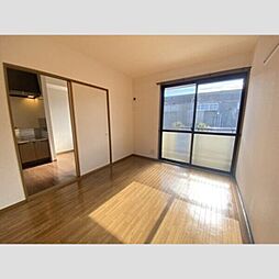 ハイホームサンタムール 2階2DKのリビング/ダイニング