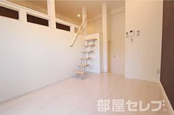 リヴェール 2階1Kのリビング/ダイニング