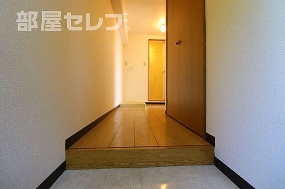 プチファミーユ_内装_4