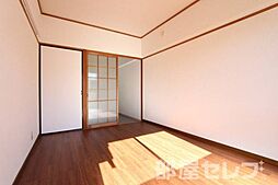 シュロス小川 4階1Kのリビング/ダイニング