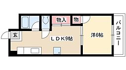 メゾン水野 2階