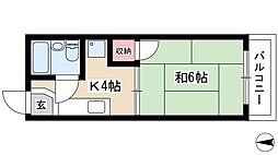 ラ・モンターニュ 2階