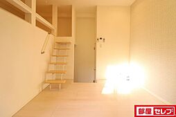 グリーンレイク中小田井 2階1Kのリビング/ダイニング