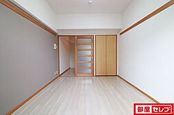 サンピアオカヤス 4階1Kのリビング/ダイニング