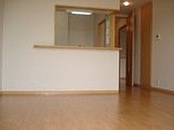 サウスビュー 1階2LDKのリビング/ダイニング