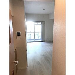 アーバンドエル庄内通 4階2LDKのリビング/ダイニング