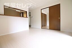 マロンステージＡ 1階2LDKのリビング/ダイニング