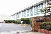 北名古屋市立白木中学校 984m