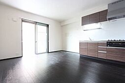 インペリアル 1階2LDKのリビング/ダイニング