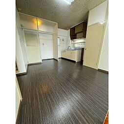 キシモトマンション 5階1LDKのリビング/ダイニング