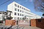 大野木小学校 850m
