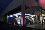 ローソン 上小田井駅前店 454m