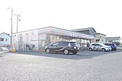 セブンイレブン北名古屋熊之庄西出店 443m