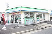ファミリーマート 杉村1丁目店 266m