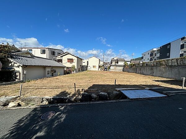 間口の広い土地です。