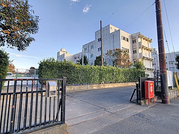 大和市立引地台中学校（1262m）