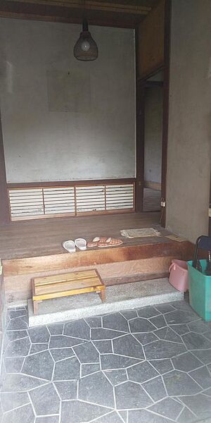玄関
