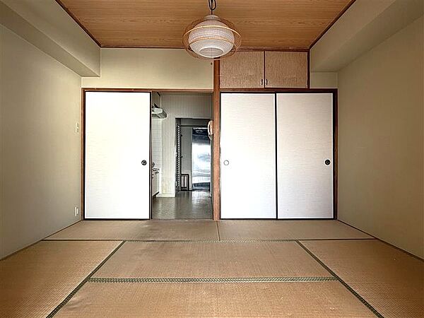 和室6畳（洋室6畳側より撮影）