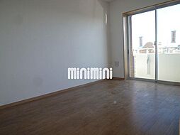 ハイヴィクトリー・Ｍａｉｈａｍａ 5階2LDKのリビング/ダイニング