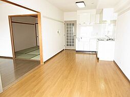 アーバンパーク行徳 7階3DKのリビング/ダイニング