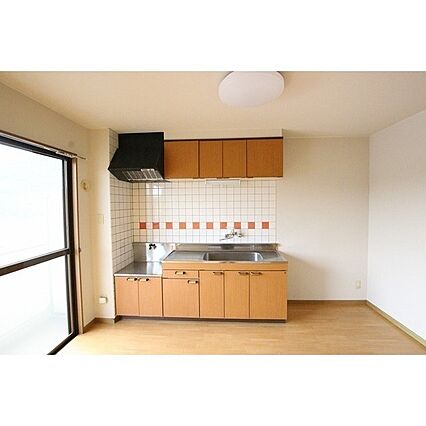 カレント江見_内装_1