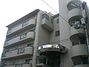 メゾンドール・バンブーグラース 4階 築32年7ヶ月の賃貸物件