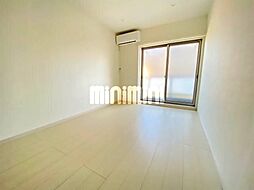 ドエル鬼高 3階1Kのリビング/ダイニング