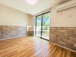 アルジェント 1階ワンルームのリビング/ダイニング