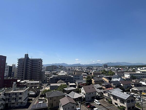 南側バルコニーの景色です。