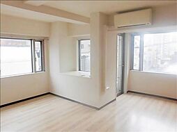 サンフラット 4階ワンルームのリビング/ダイニング