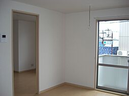 ショコラ・コート 201 2階2LDKのリビング/ダイニング