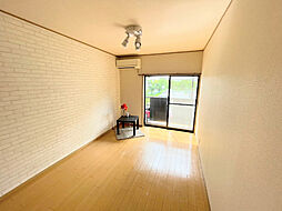 チェリーウェル 1階ワンルームのリビング/ダイニング