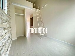 サンハイツ江戸川 1階ワンルームのリビング/ダイニング