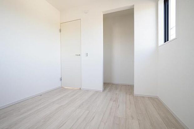 【　居室　／　4.5帖　】 WIC付きの子供部屋